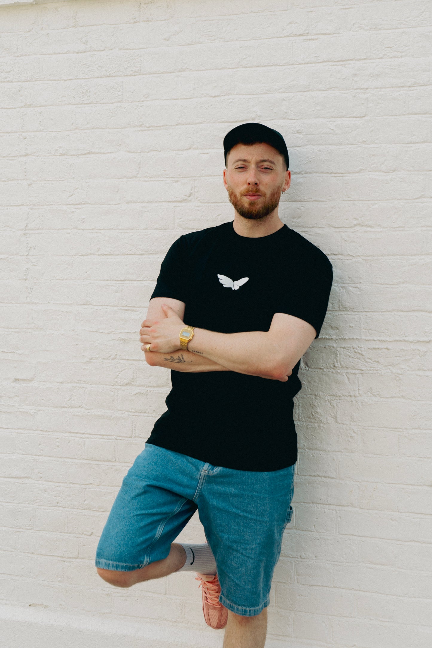 Fly Free Unisex T-shirt (Black)