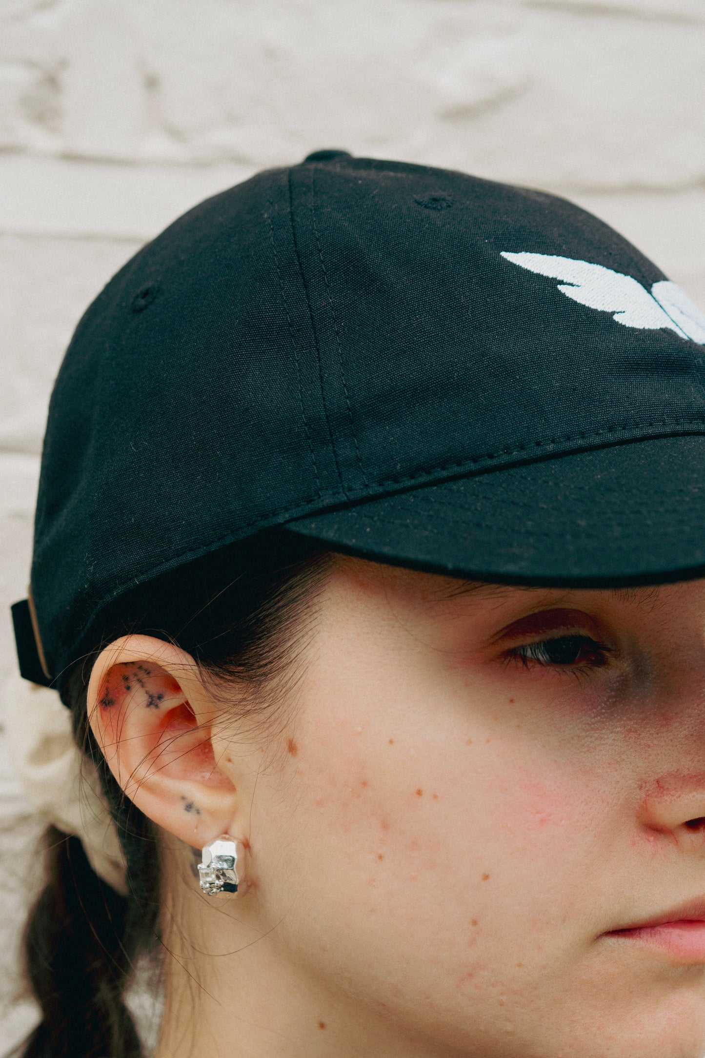 Wings Cap (Black)